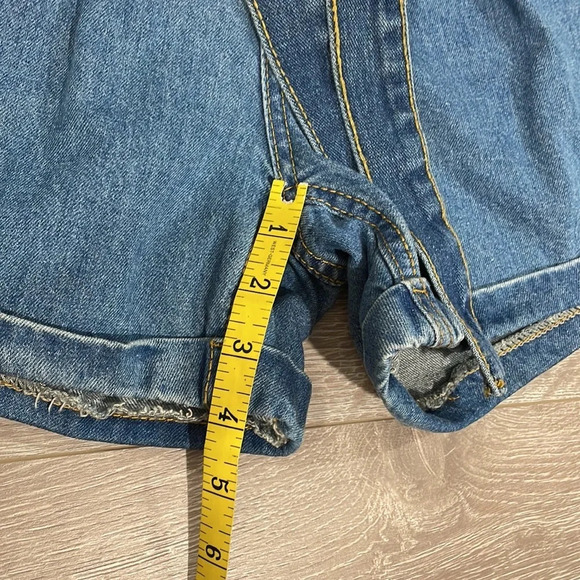 Shein Retro High Rise Pleated Paper Bag Waist Denim Jean Shorts 4 - Picture 6 of 11
